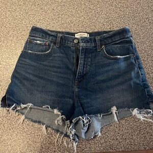 abercrombie & fitch the cutoff short size 29/8 curve love